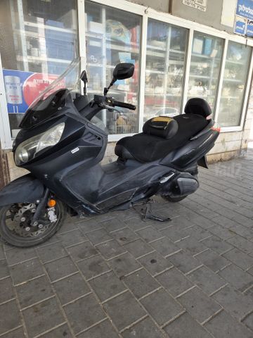 מודעת רכב סאן יאנג מקסים 600