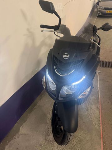 מודעת רכב סאן יאנג ג'וי רייד 125
