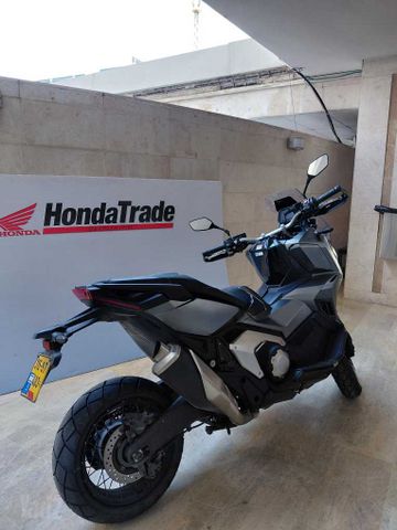 מודעת רכב הונדה X-ADV750