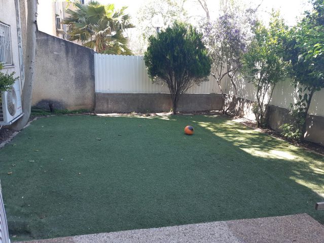 שדרות ירושלים 52
