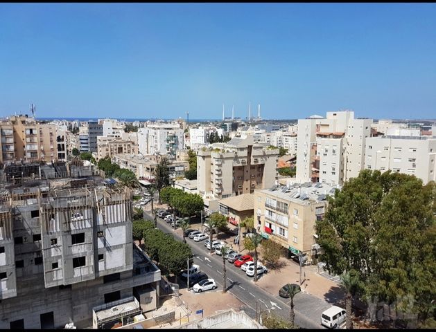 הרצל 23