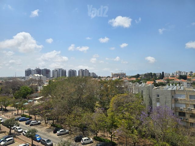 יונה צבי פיינשטיין 