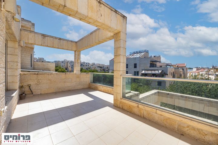 יעקב שריבוים 