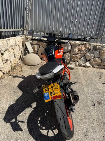 מודעת רכב KTM Naked Duke 390
