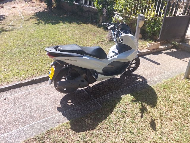 מודעת רכב הונדה PCX 125