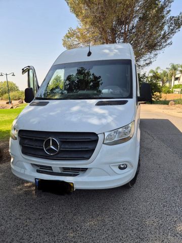 מודעת רכב מיניבוסים ורכבי הסעות
