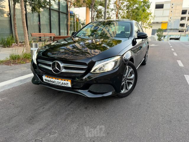 מודעת רכב מרצדס-בנץ C-class