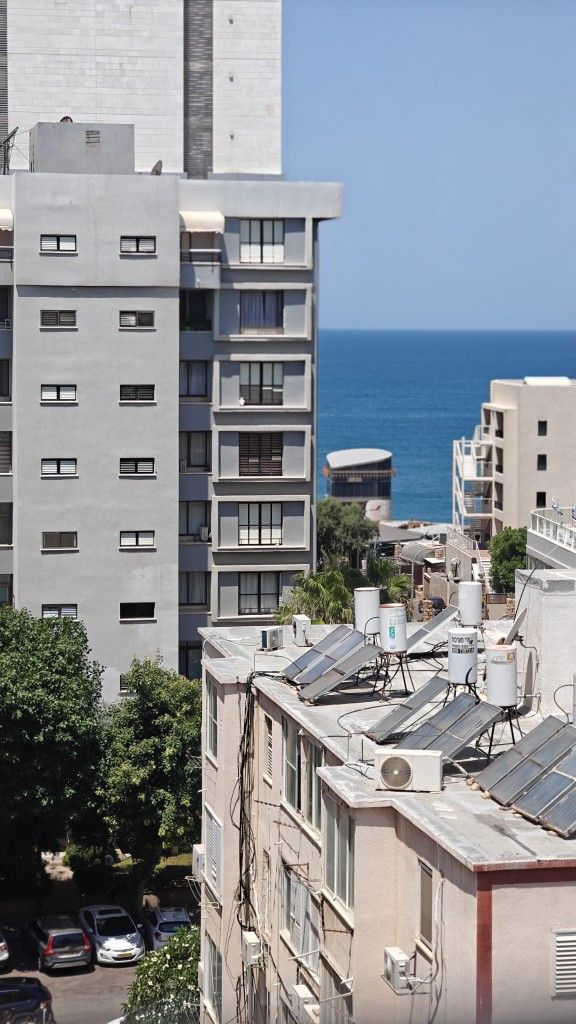 אוסישקין 22