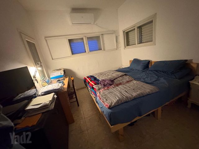 הזיתים 22