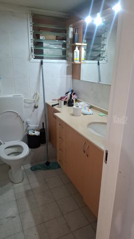 אברהם ישראל פרשני 12