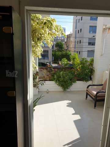 פנחס רוטנברג 4