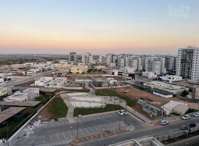 אריאל שרון 8