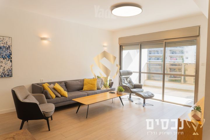 אריה בראון 20