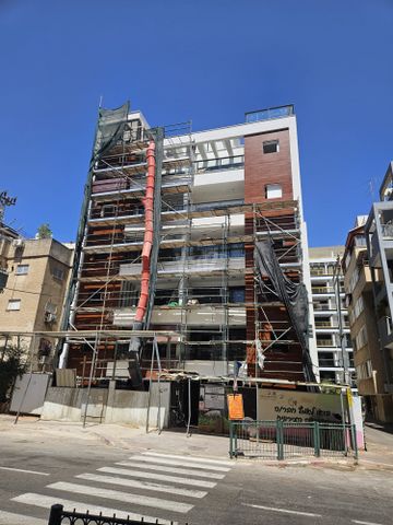 המרכז השקט / מרכז העיר