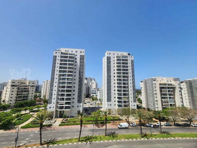 שדרות בן צבי 116