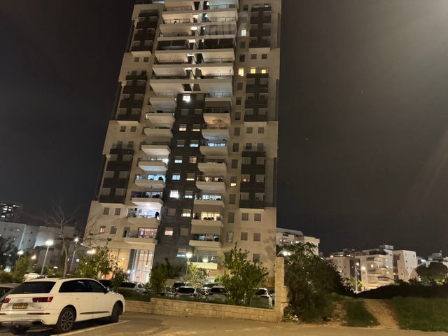 דירה, רחובות החדשה, רחובות