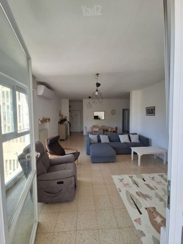אריה ל. קובובי 15