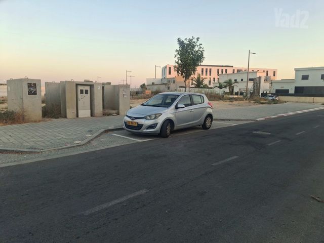 מודעת רכב יונדאי i20