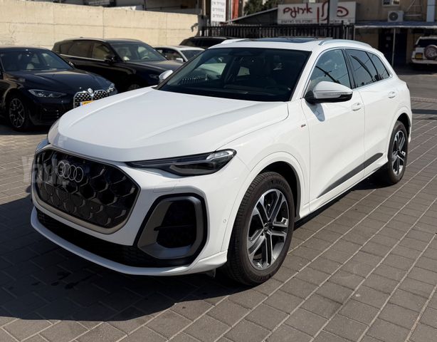 מודעת רכב אאודי Q5 2
