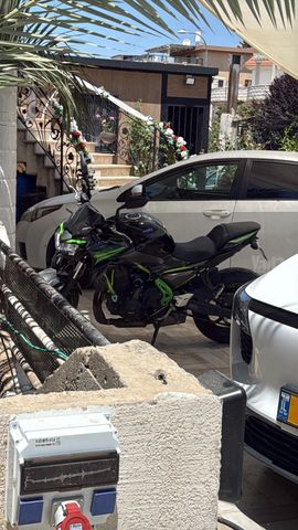 מודעת רכב קאוואסאקי Z650