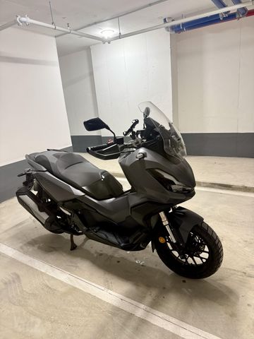 מודעת רכב הונדה ADV350