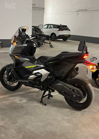 מודעת רכב הונדה X-ADV750