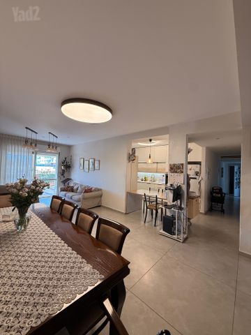 רב חנן 12