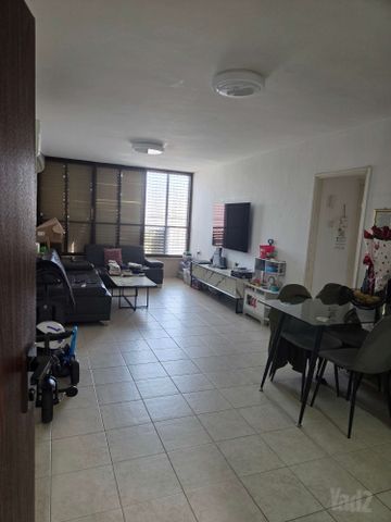 אברהם טביב 5