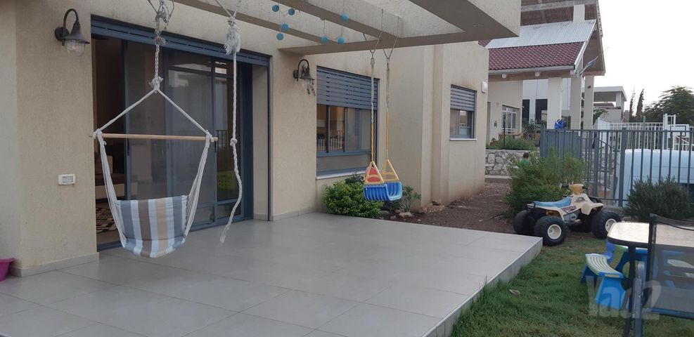 חניון בית אלפא 1