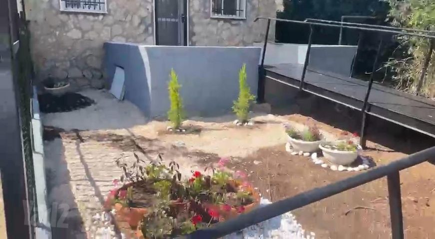השומר 10