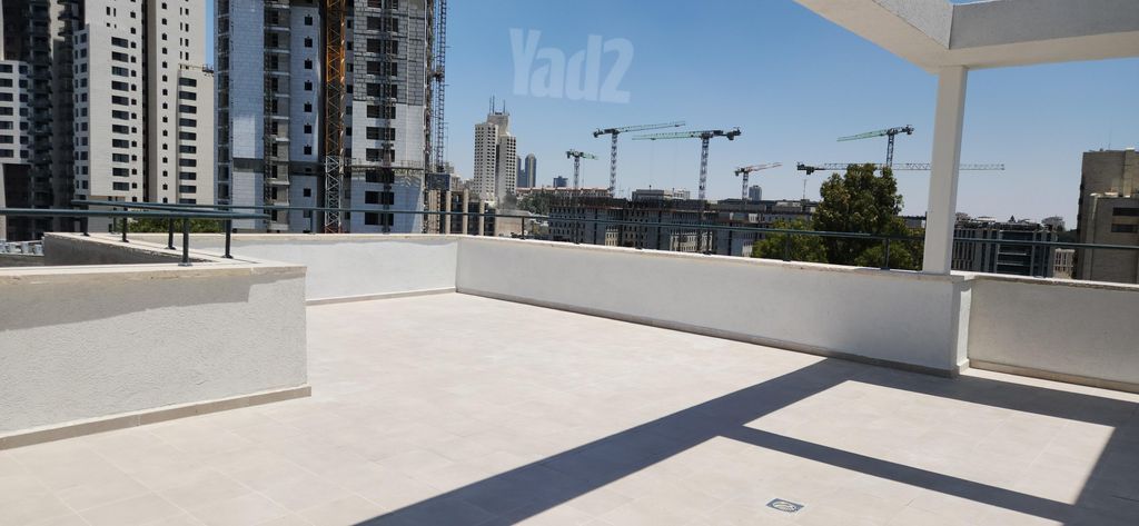 שושנה פוליאקוב 16