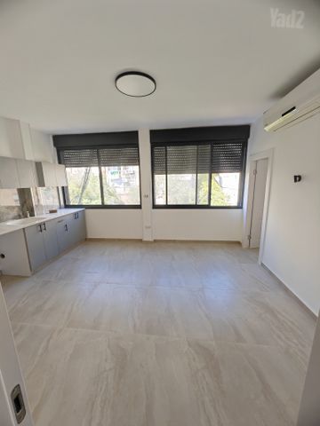 שדרות אליהו גולומב 7