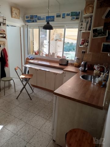 מוריה 100