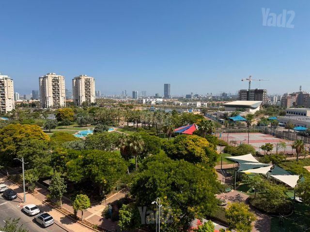 מעגל השלום 11