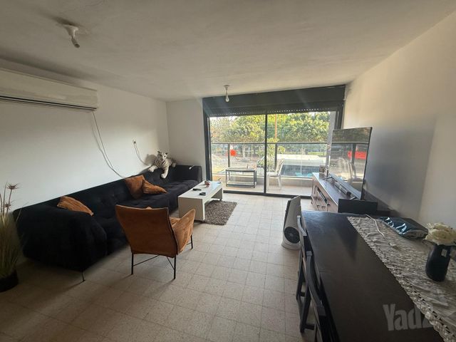 רביבים, גני ראשון