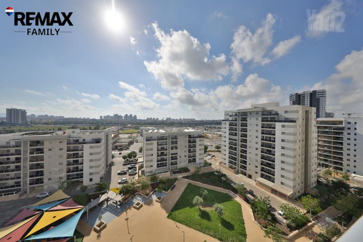 עוזי חיטמן 