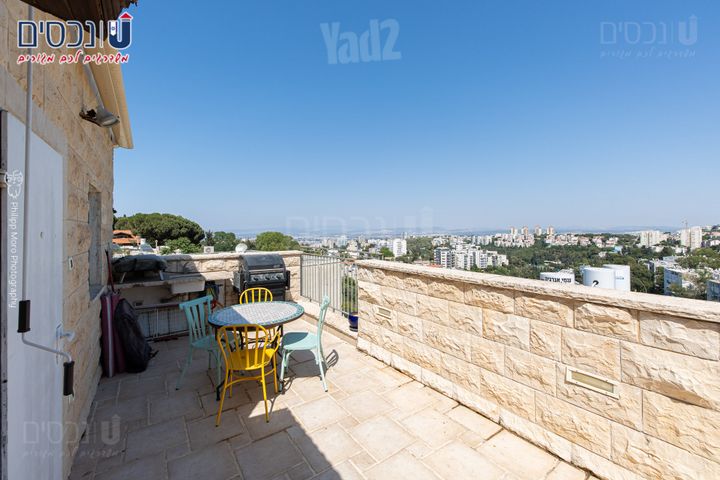 בנימין ד'ישראלי 38