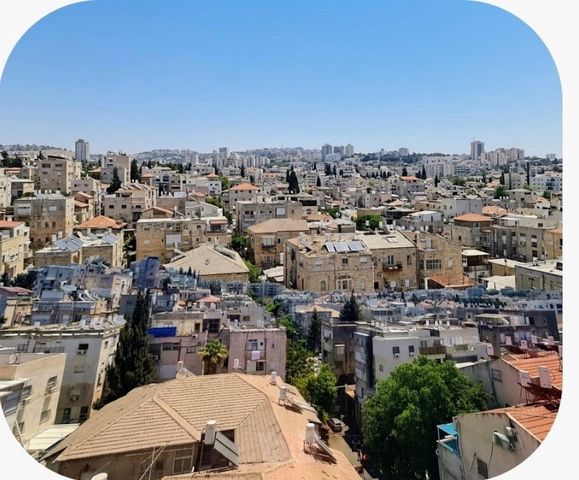 הבנים 