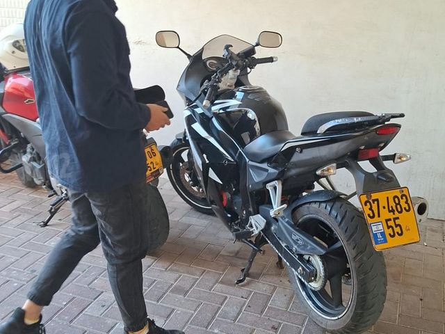 מודעת רכב דיאלים Roadwin 125
