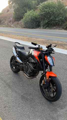 מודעת רכב KTM Naked Duke 890