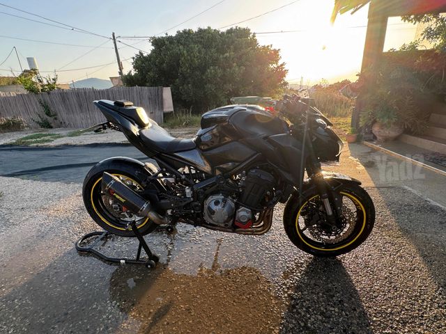 מודעת רכב קאוואסאקי Z900