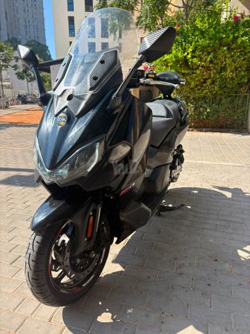 מודעת רכב סאן יאנג TL500