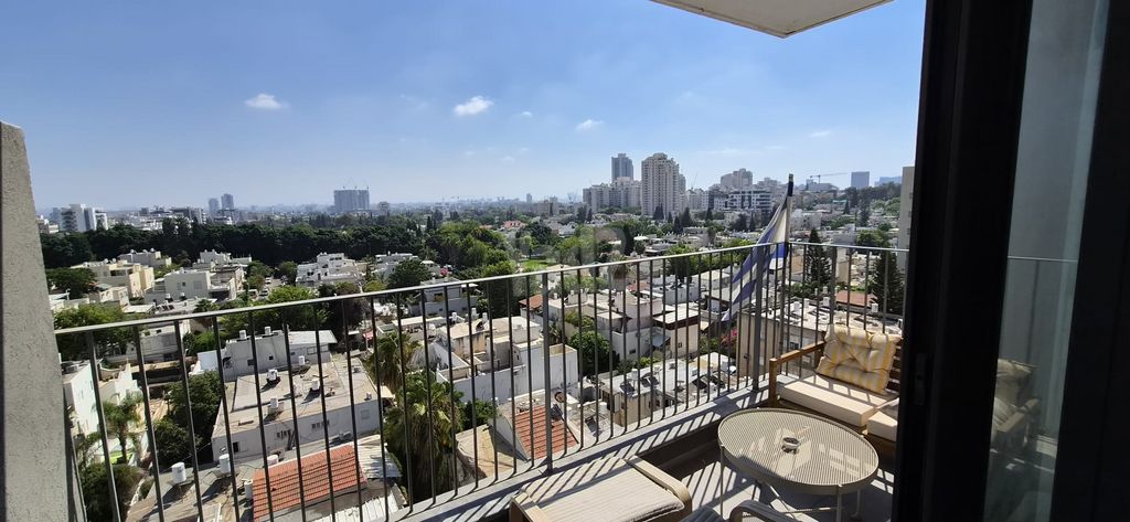 כנפי נשרים 27