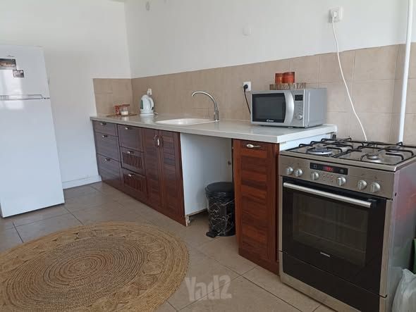 יוסף שפרינצק 21