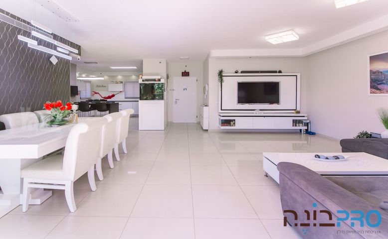 זבולון המר