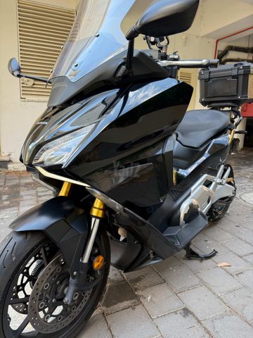 מודעת רכב הונדה FORZA750