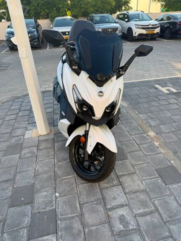 מודעת רכב סאן יאנג קרוזים 300 אלפא