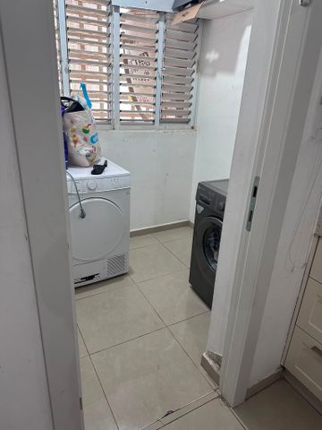 דקר 13