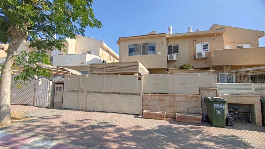 שיזף 104