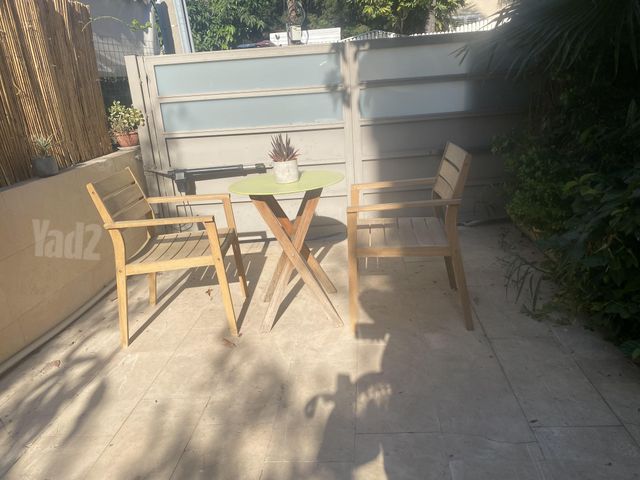 אהרונוביץ' 14